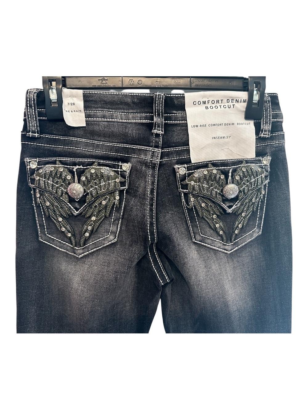 NWT Vintage Y2K Fire & Rain Black Wash Bootcut Jeans with Embellished Pockets 28